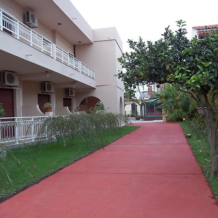 Toula'S Apartments Sidari  Exterior photo