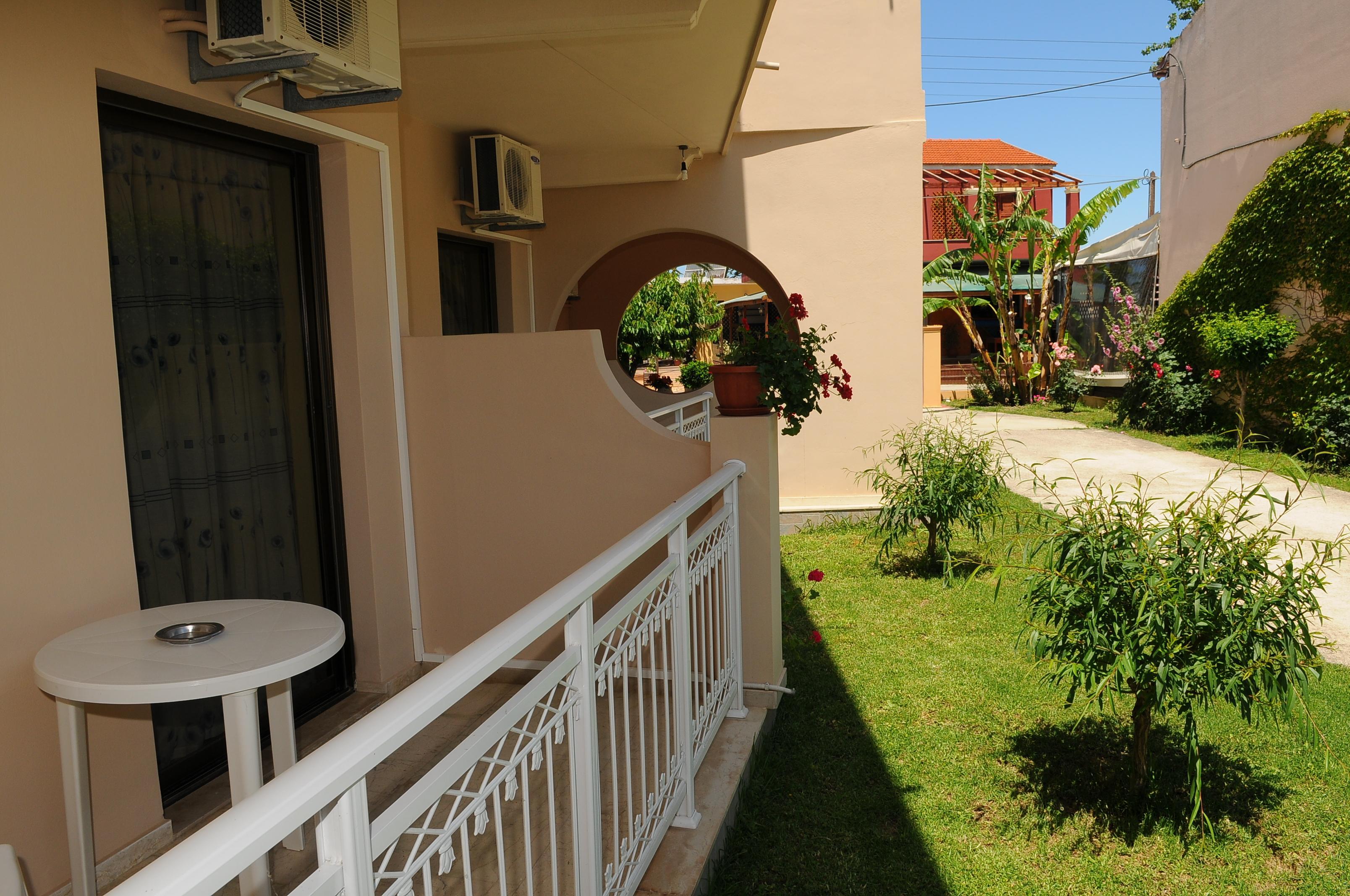 Toula'S Apartments Sidari  Exterior photo
