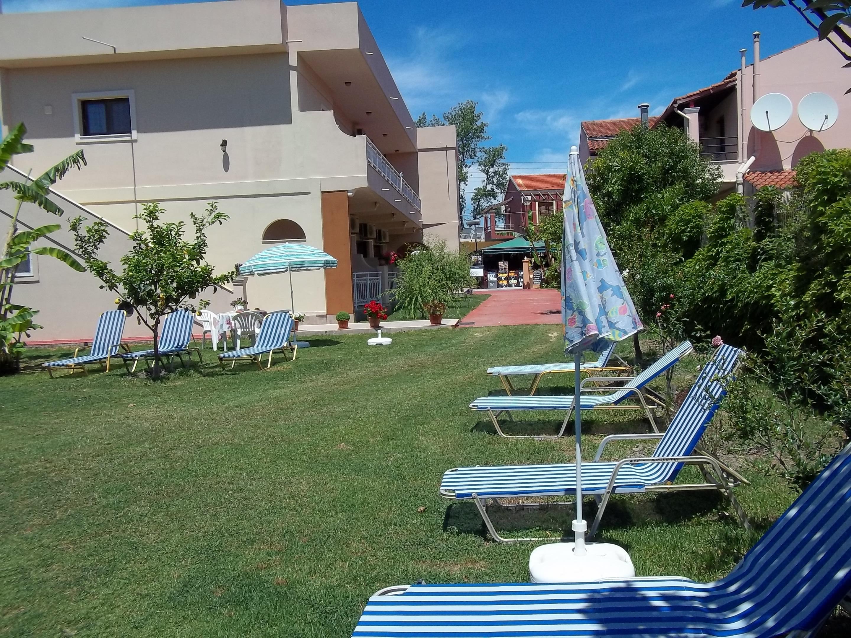 Toula'S Apartments Sidari  Exterior photo