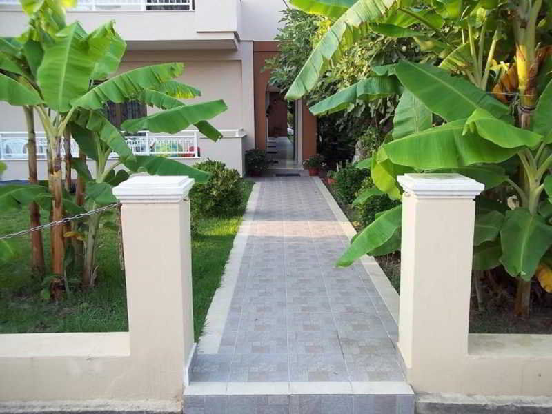 Toula'S Apartments Sidari  Exterior photo